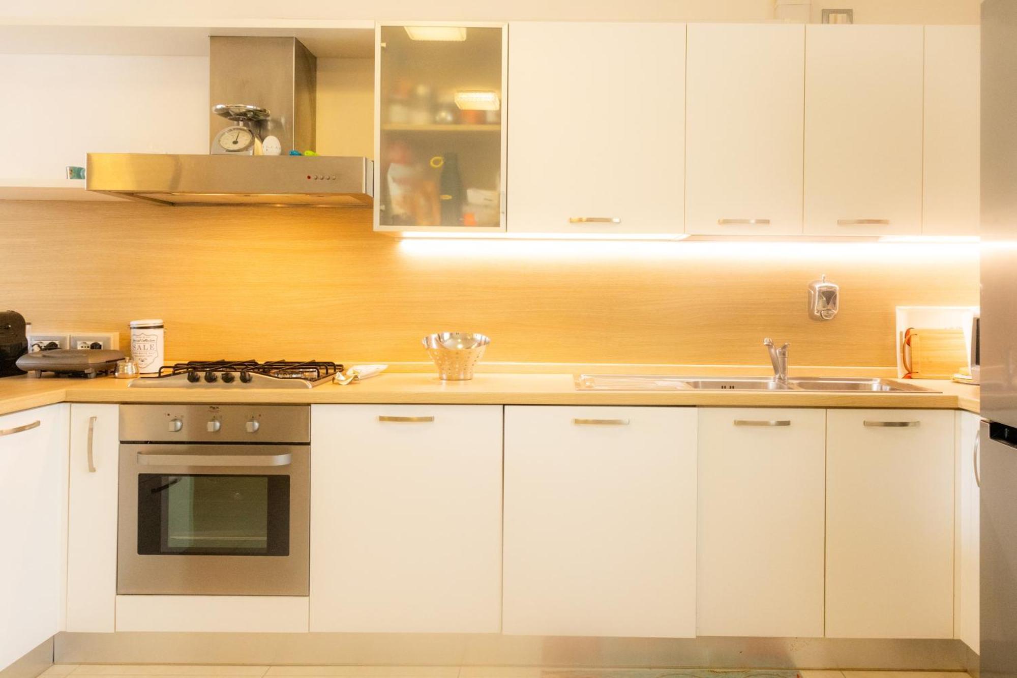 100 M From The With And Jacuzzi Included Apartment Lignano Sabbiadoro
