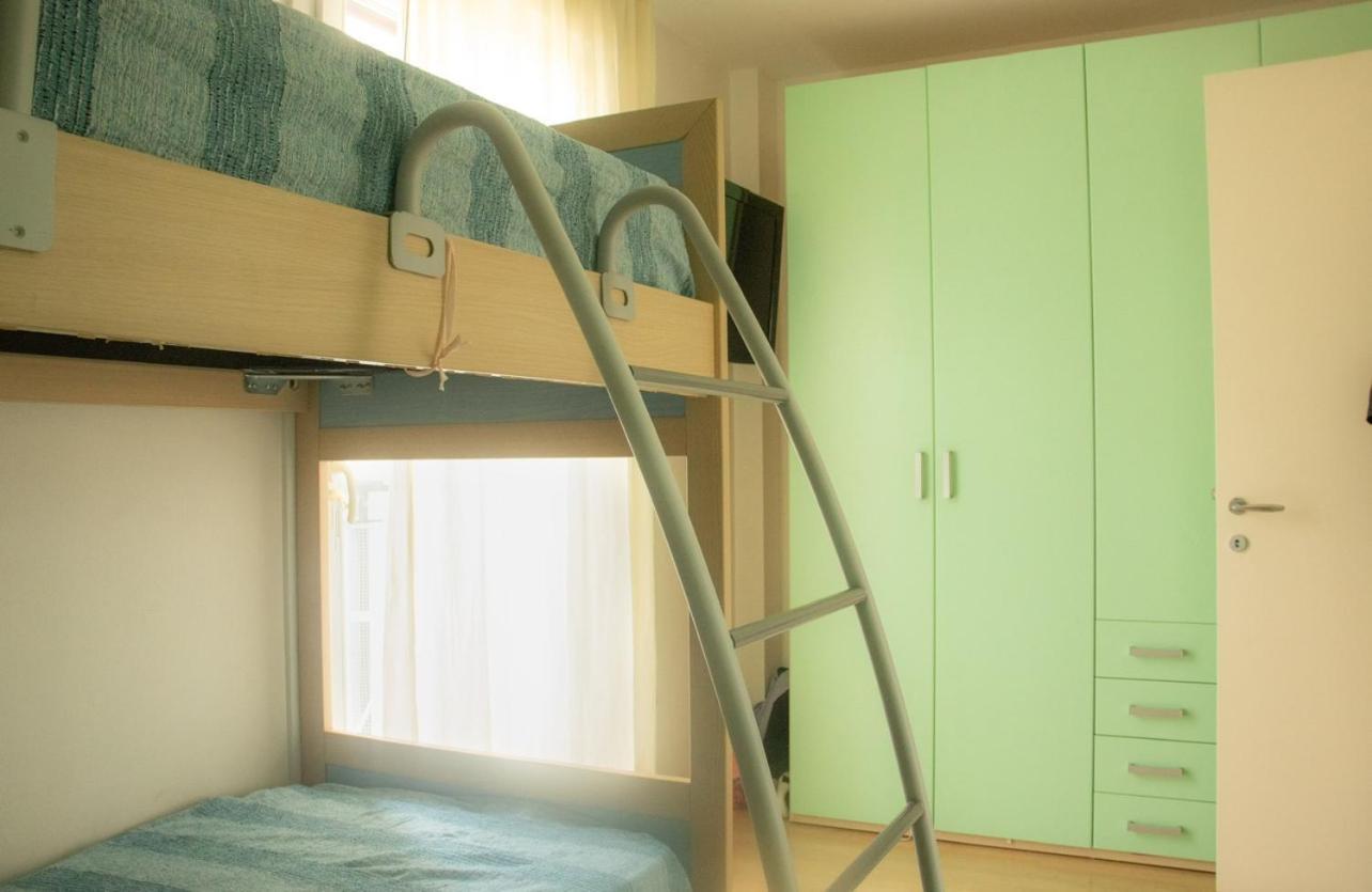 100 M From The With And Jacuzzi Included * Lignano Sabbiadoro